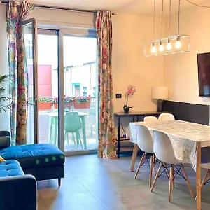 Center - Modern Flat With Free Parking And Wifi - B Apartament
